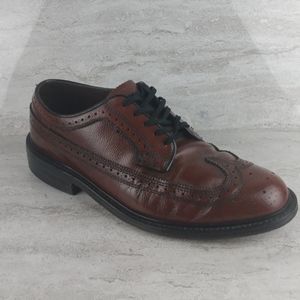 Barclay Wingtip Oxfords dress shoes sz.8